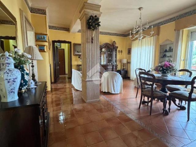 Appartamento in vendita a Taranto