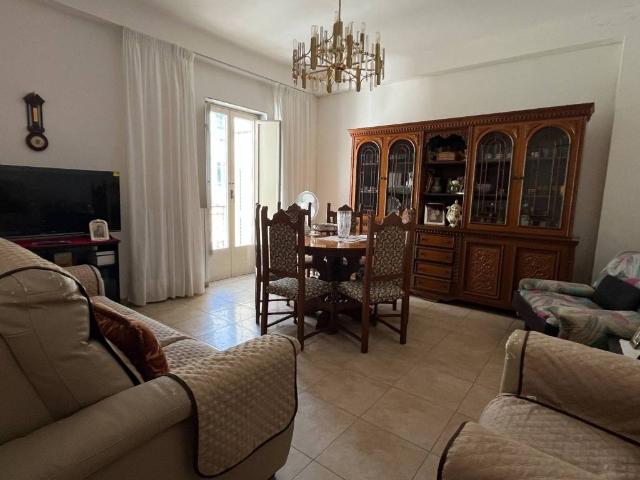 Appartamento in vendita a Taranto