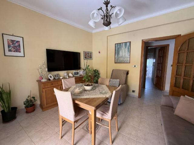 Appartamento in vendita a Taranto