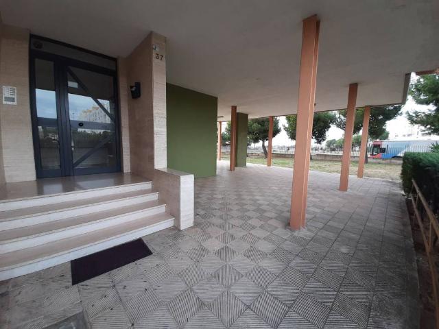 Appartamento in vendita a Quartiere Paolo VI, Puglia