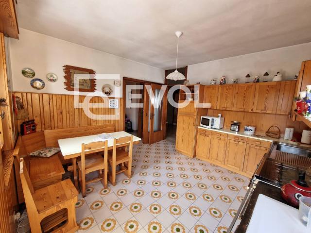 Appartamento in vendita a Tarcento, Friuli-Venezia Giulia