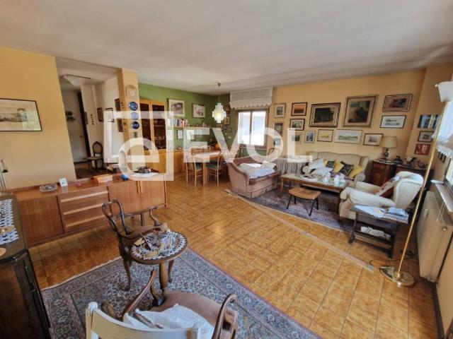 Appartamento in vendita a Tarcento, Friuli-Venezia Giulia