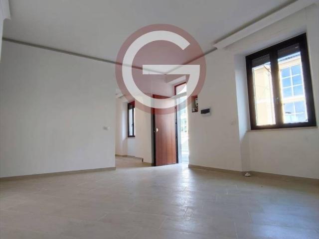 Appartamento in vendita a Calabria, Reggio Calabria