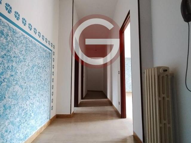 Appartamento in vendita a Calabria, Reggio Calabria