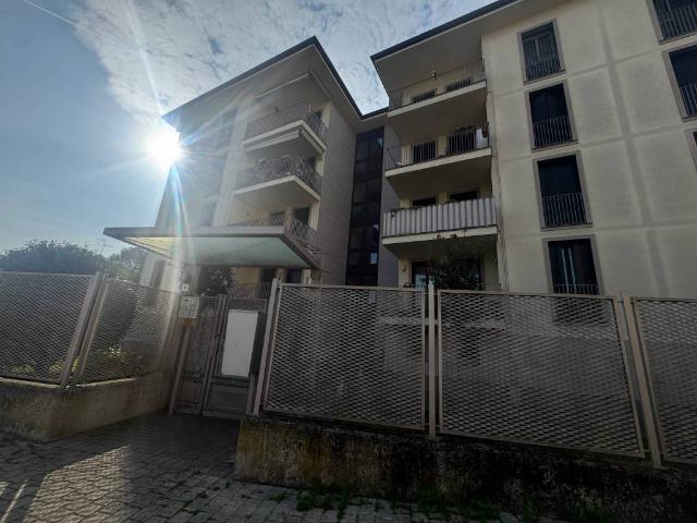 Appartamento in vendita a Tavazzano, Tavazzano con Villavesco