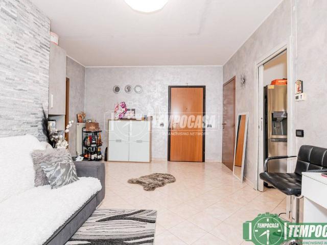Appartamento in vendita a Tavazzano, Tavazzano Con Villavesco