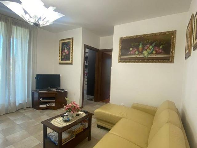 Appartamento in vendita a Tavazzano, Tavazzano Con Villavesco