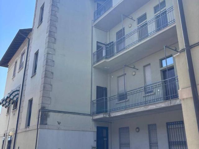 Appartamento in vendita a Tavazzano, Tavazzano Con Villavesco
