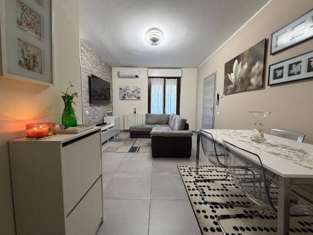 Appartamento in vendita a Tavazzano, Tavazzano Con Villavesco