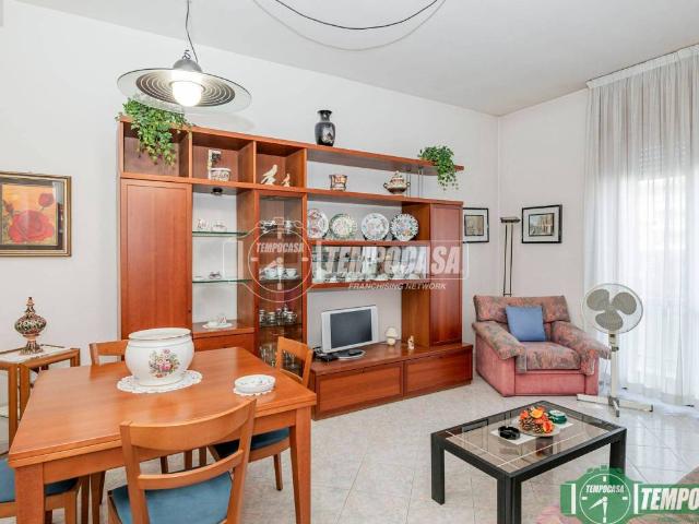 Appartamento in vendita a Tavazzano, Tavazzano con Villavesco