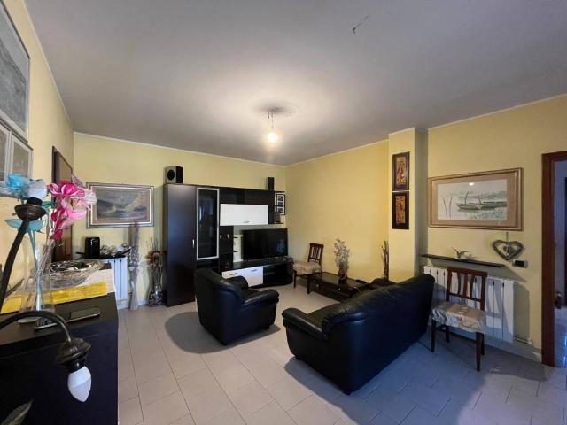 Appartamento in vendita a Tavazzano, Tavazzano con Villavesco