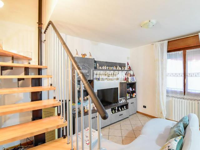Appartamento in vendita a Tavernerio, Lombardia