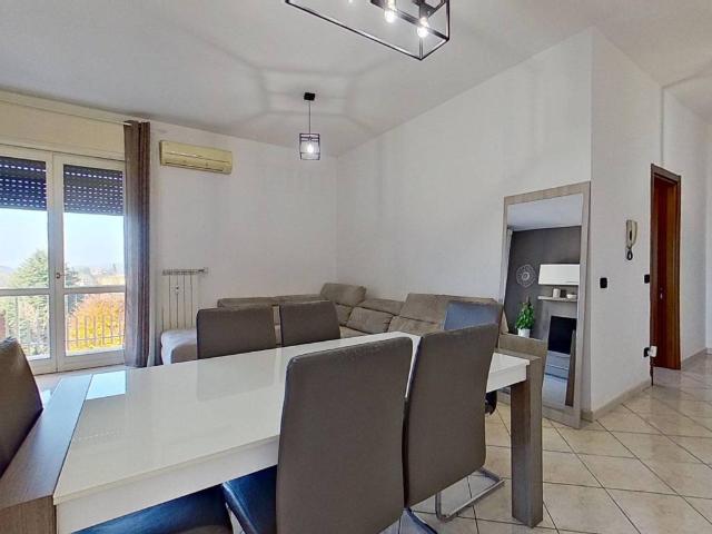 Appartamento in vendita a Tavernerio, Lombardia