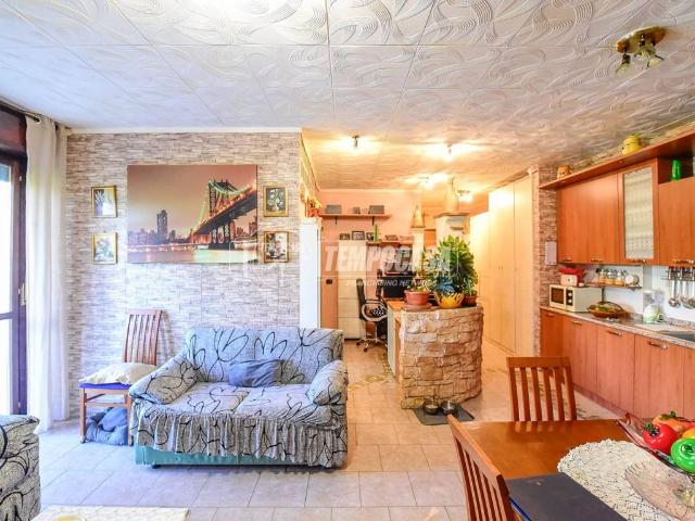 Appartamento in vendita a Tavernerio, Lombardia