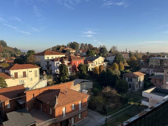 Appartamento in vendita a Tavernerio, Lombardia