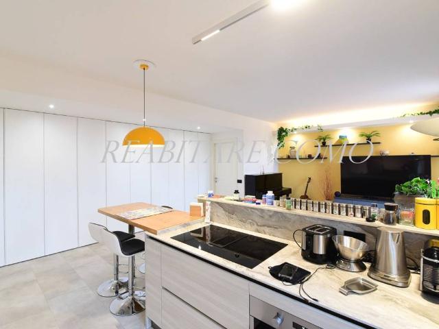 Appartamento in vendita a Tavernerio, Lombardia