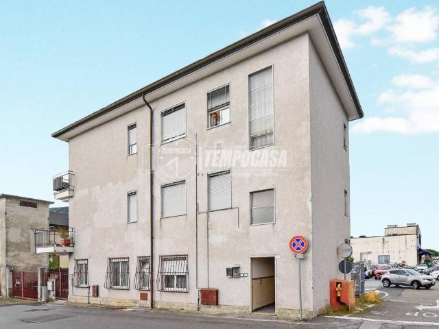 Appartamento in vendita a Tavernerio, Lombardia