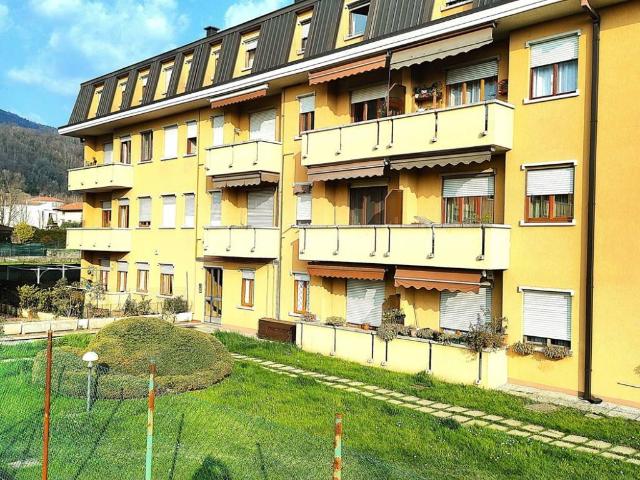 Appartamento in vendita a Tavernerio, Lombardia