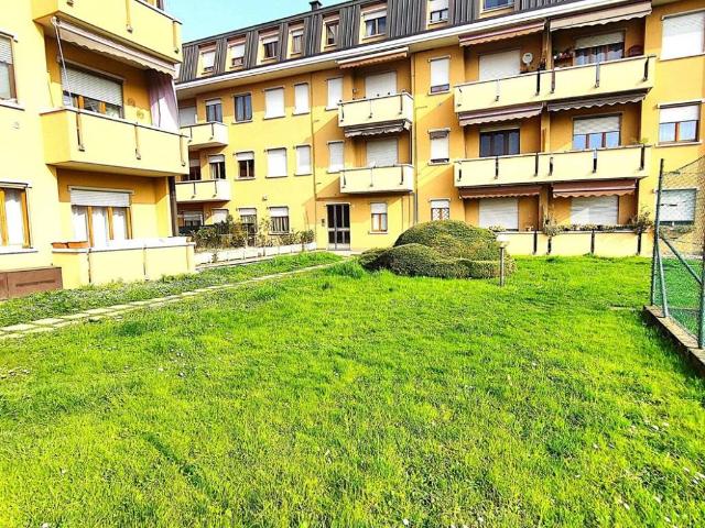 Appartamento in vendita a Tavernerio, Lombardia