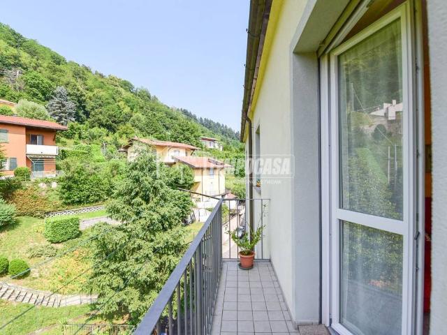 Appartamento in vendita a Urago, Tavernerio