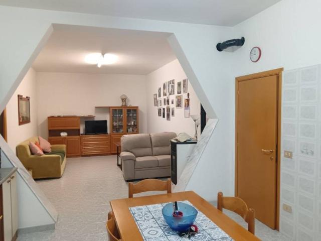 Appartamento in vendita a Marche, Pesaro E Urbino