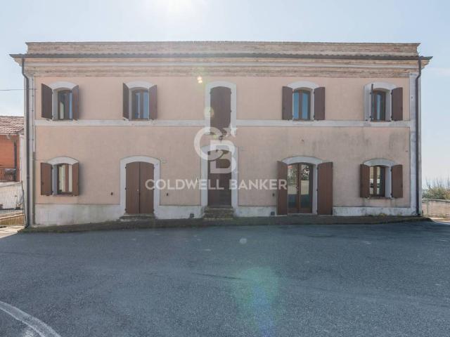 Appartamento in vendita a Marche, Pesaro E Urbino