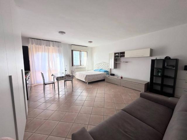 Appartamento in vendita a Il Ghetto, Marche