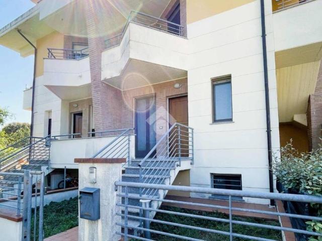 Appartamento in vendita a Rio Salso-Case Bernardi, Tavullia