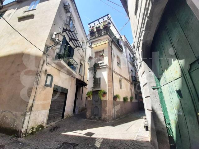 Appartamento in vendita a Teano, Campania