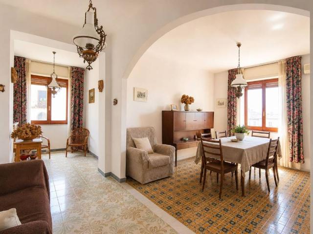 Appartamento in vendita a Teano, Campania