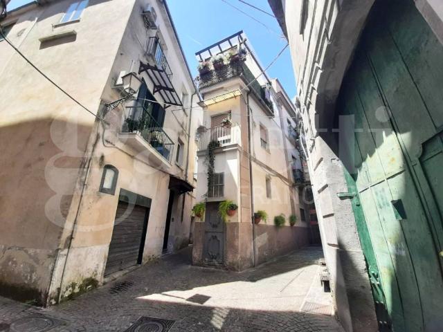 Appartamento in vendita a Teano
