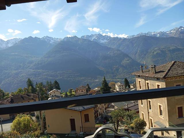 Appartamento in vendita a Teglio, Lombardia