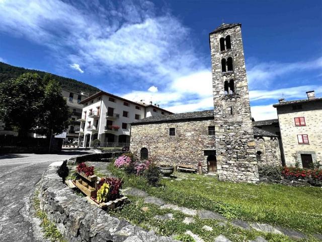 Appartamento in vendita a Teglio, Lombardia