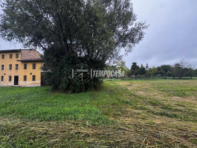 Villa Indipendente in vendita a Teglio Veneto, Veneto