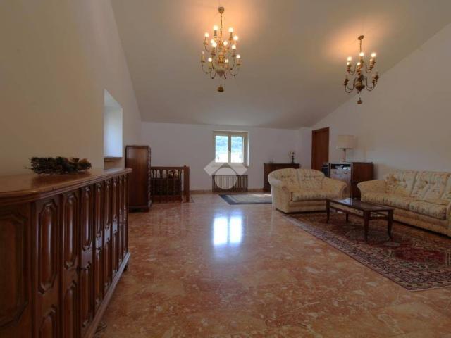 Appartamento in vendita a Teramo, Abruzzo