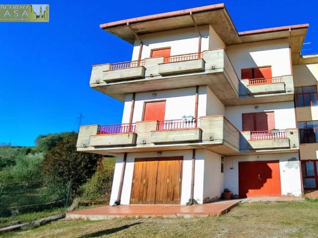Appartamento in vendita a Teramo, Abruzzo