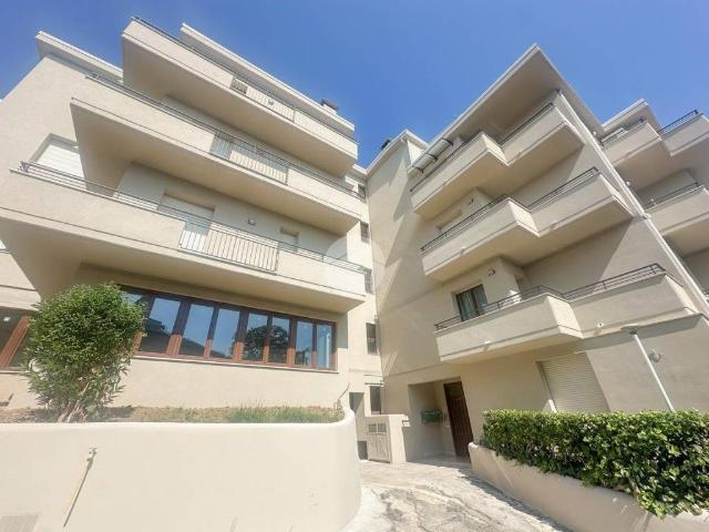 Appartamento in vendita a Teramo, Abruzzo