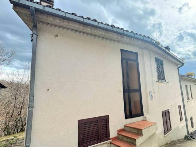 Appartamento in vendita a Teramo, Abruzzo