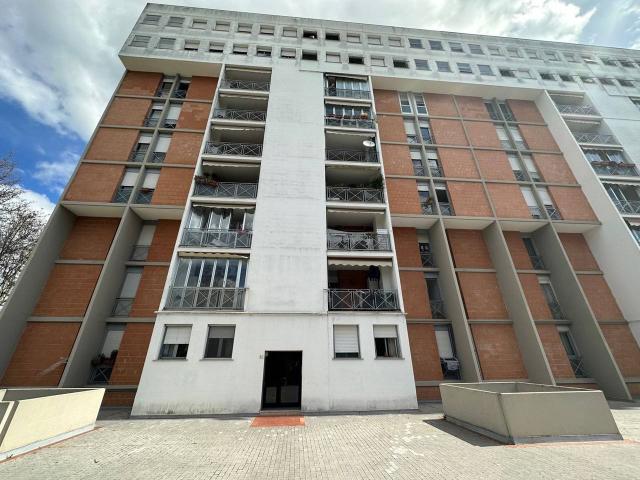 Appartamento in vendita a Terni, Umbria