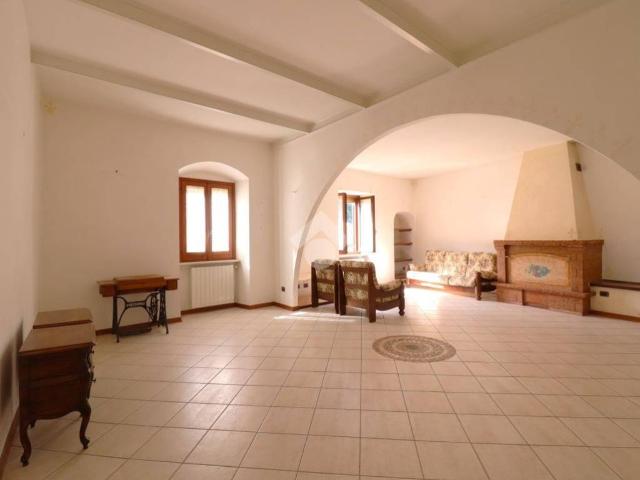 Appartamento in vendita a Campomicciolo, Terni
