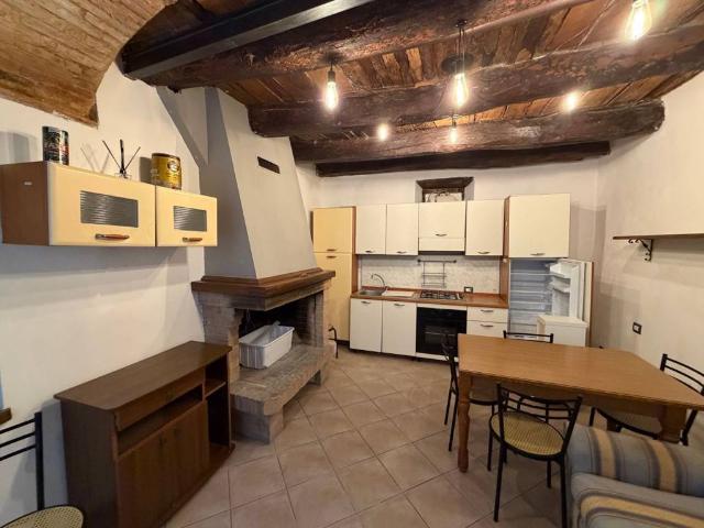 Appartamento in vendita a Terni, Umbria