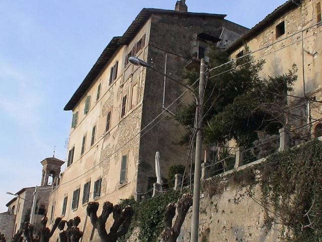 Appartamento in vendita a Terni, Umbria