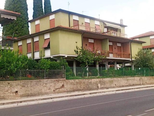 Appartamento in vendita a Terni, Umbria