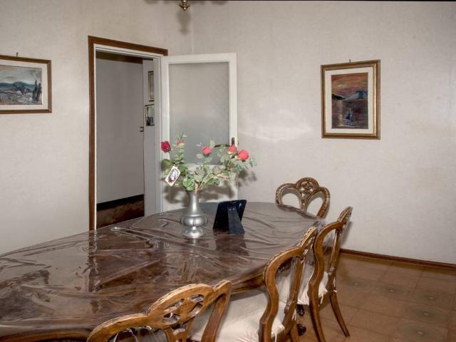 Appartamento in vendita a Terni, Umbria