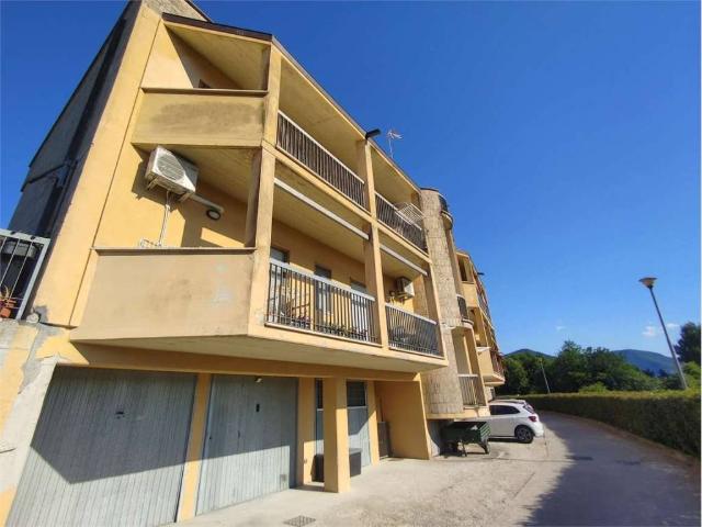 Appartamento in vendita a Terni, Umbria