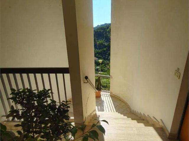 Appartamento in vendita a Terni, Umbria