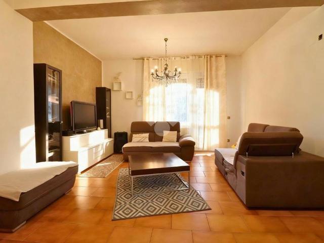 Appartamento in vendita a Terni, Umbria