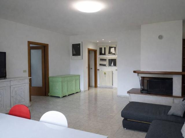 Appartamento in vendita a Vocabolo Trevi, Terni
