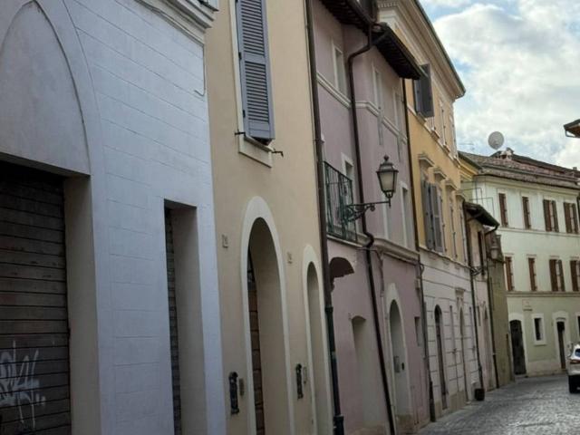 Appartamento in vendita a Città Giardino, Terni