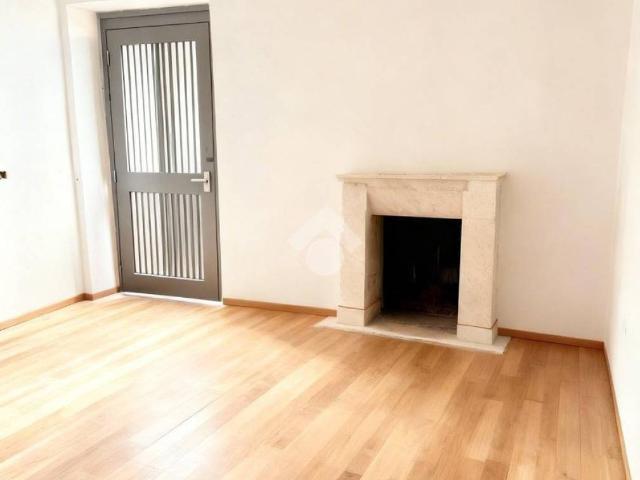 Appartamento in vendita a Terni, Umbria